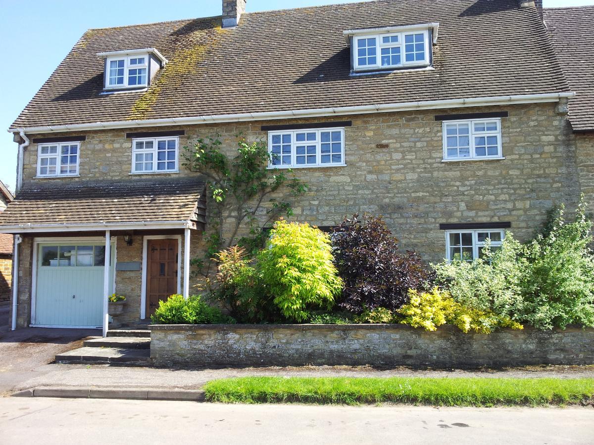 สโตน เฮาส์ เบด แอนด์ เบรกฟาสต์ Bed & Breakfast Sulgrave ภายนอก รูปภาพ